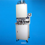 Automatic locking screw machine